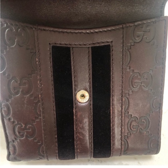 Gucci wallet rehab Approximately 5x5 - Picture 9 of 10
